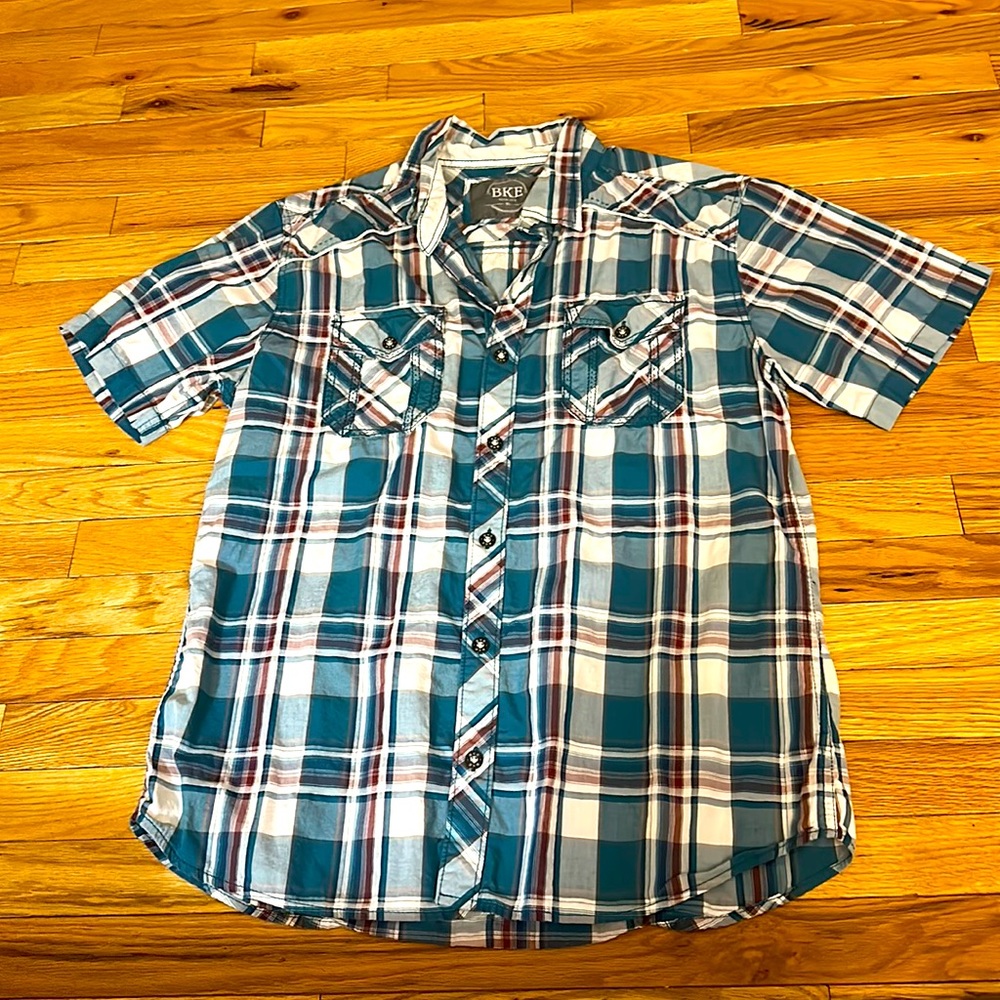 Xl bke blueish green and maroon short sleeve button up